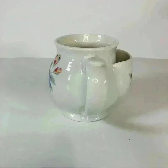 Blue Floral Butterfly Hot Tea Coffee on Ceramic White Cup Tea Leaf Bag Holder - Picture 2 of 10